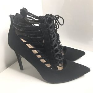 ANNE MICHELLE. Lace up high heels, black size 10